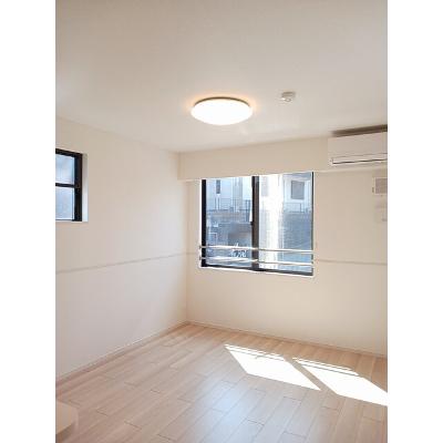 Ｒｅｇｉｎａ．Ｙ 201【管理NO：1-027284001-02010】 ★家具家電は申し込み後に搬入しますの物件写真2