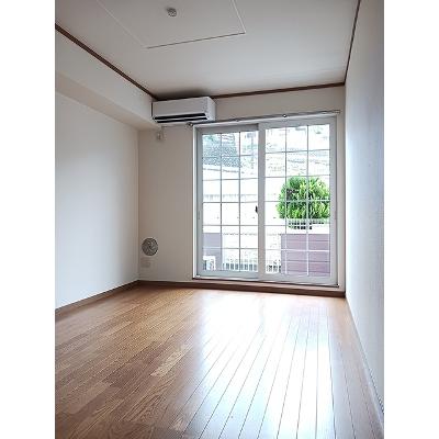 ラモードパレ・ハシバ 102【管理NO：1-010829301-01020】 ★家具家電は申し込み後に搬入しますの物件写真2