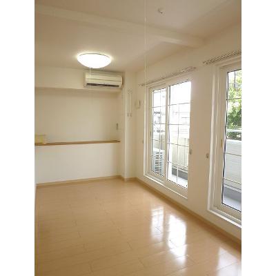 アンベリー 203【管理NO：1-016596101-02030】 ★家具家電は申し込み後に搬入します 2026年08月中旬入居可能の物件写真2