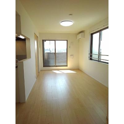 ソラーナ　アツギ 304【管理NO：1-023487901-03040】 ★家具家電は申し込み後に搬入します 2026年07月下旬入居可能の物件写真2