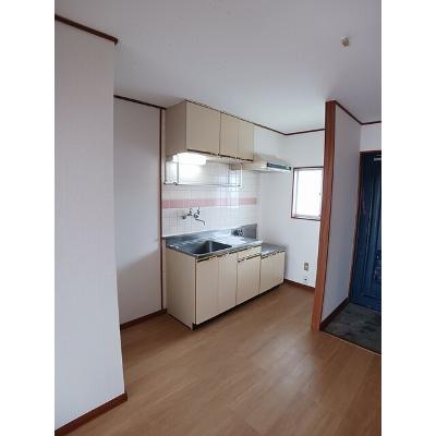 コーポ長沢 202【管理NO：1-000430701-02020】 ★家具家電は申し込み後に搬入します★の物件写真3