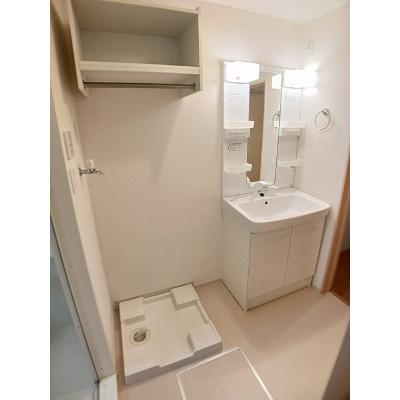 グラント 203【管理NO：1-018579701-02030】 ★家具家電は申し込み後に搬入します 2026年08月上旬入居可能の物件写真6