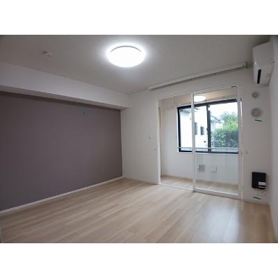 カレント湘南 103【管理NO：1-028398301-01030】 ★家具家電は申し込み後に搬入しますの物件写真2