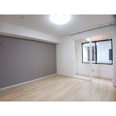 カレント湘南 102【管理NO：1-028398301-01020】 ★家具家電は申し込み後に搬入しますの物件写真2