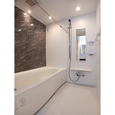 フロレスタ湘南　Ⅲ 104【管理NO：1-028199901-01040】 ★家具家電は申し込み後に搬入します★の物件写真4