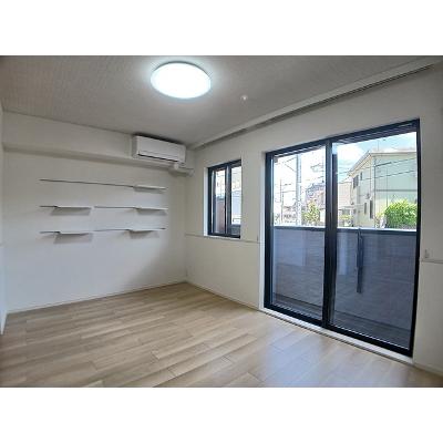 フロレスタ湘南　Ⅲ 103【管理NO：1-028199901-01030】 ★家具家電は申し込み後に搬入します★の物件写真2