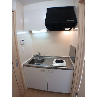 モデルノ・カーサ 201【管理NO：1-016918201-02010】 ★家具家電は申し込み後に搬入しますの物件写真3