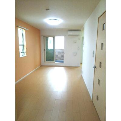 オラクル湘南 204【管理NO：1-020122201-02040】 ★家具家電は申し込み後に搬入しますの物件写真2