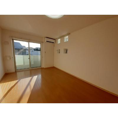 フリーデ 204【管理NO：1-016893401-02040】 ★家具家電は申し込み後に搬入します 2026年08月中旬入居可能の物件写真2