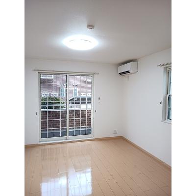 クラール曽比Ⅱ 103【管理NO：1-016558201-01030】 ★家具家電は申し込み後に搬入します★ ★2026年10月中旬入居可能★の物件写真2