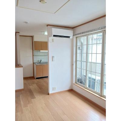 パルテール 203【管理NO：1-012153601-02030】 ★家具家電は申し込み後に搬入します★の物件写真2