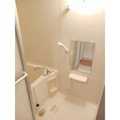 リバーマウス 104【管理NO：1-004782101-01040】 ★家具家電は申し込み後に搬入します★の物件写真4