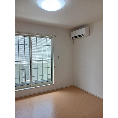 パーチェ 202【管理NO：1-017875301-02020】 ★家具家電は申し込み後に搬入します★の物件写真2