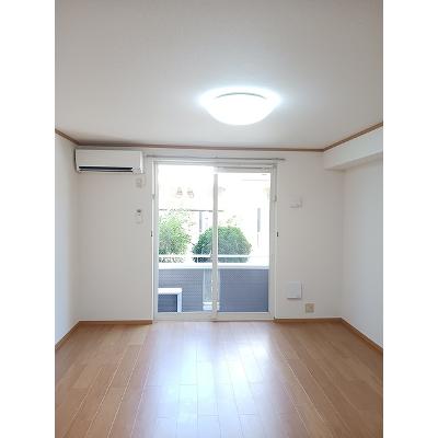 Ｍ・プレーリー・ローズＢ 101【管理NO：1-012595201-01010】 ★家具家電は申し込み後に搬入します★の物件写真2