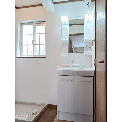 エレガントマーシュ 203【管理NO：1-010049301-02030】 ★家具家電は申し込み後に搬入しますの物件写真6