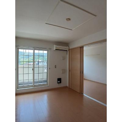 プロムナード 202【管理NO：1-016741501-02020】 ★家具家電は申し込み後に搬入します★ ★2026年08月下旬入居可能★の物件写真2