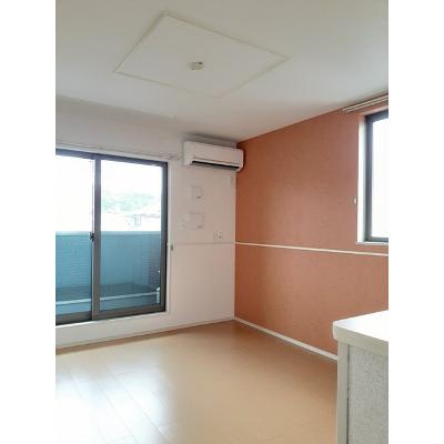 ルミエール 201【管理NO：1-019692501-02010】 ★家具家電は申し込み後に搬入します★の物件写真2