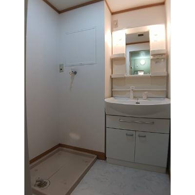 エヴァーグリーン 202【管理NO：1-012730401-02020】 ★家具家電は申し込み後に搬入しますの物件写真6