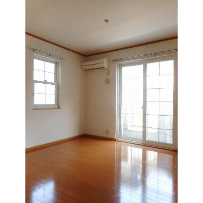 オルテンシア５１０ 101【管理NO：1-012126901-01010】 ★家具家電は申し込み後に搬入しますの物件写真2