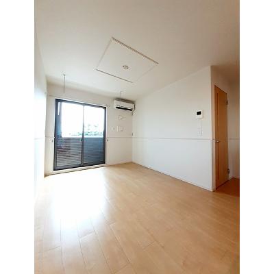 フォンテーヌ・イー 105【管理NO：1-022195601-01040】 ★家具家電は申し込み後に搬入します★の物件写真2