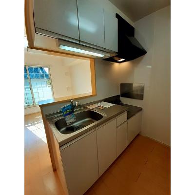 サンライズ　フジ 203【管理NO：1-017372501-02030】 ★家具家電は申し込み後に搬入します 2026年08月上旬入居可能の物件写真3