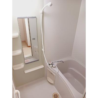 サザンクロス 202【管理NO：1-012693101-02020】 ★家具家電は申し込み後に搬入しますの物件写真4