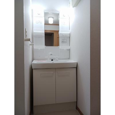 サザンクロス 202【管理NO：1-012693101-02020】 ★家具家電は申し込み後に搬入しますの物件写真6