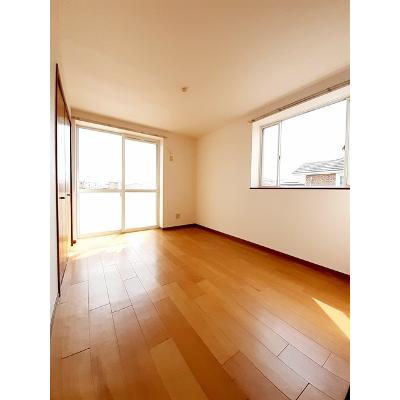 コートヤードⅠ 205【管理NO：1-009638801-02040】 ★家具家電は申し込み後に搬入しますの物件写真2