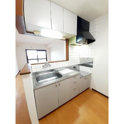 クレイドル 301【管理NO：1-099189501-03010】 ★家具家電は申し込み後に搬入します★の物件写真3