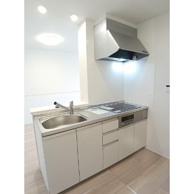 サンライズ久沢 103【管理NO：1-028670201-01030】 ★家具家電は申し込み後に搬入します★の物件写真3
