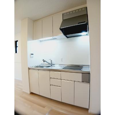 フレスクーラ 101【管理NO：1-028444301-01010】 ★家具家電は申し込み後に搬入しますの物件写真3