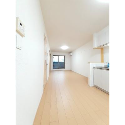 Ｍｏｄｅｓｓａ 302【管理NO：1-019959901-03020】 ★家具家電は申し込み後に搬入します★ ★2026年08月上旬入居可能★の物件写真2