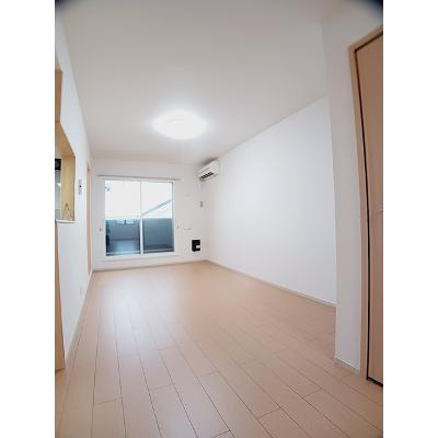 ルラール　アドバンス 303【管理NO：1-017099001-03030】 ★家具家電は申し込み後に搬入します★の物件写真2