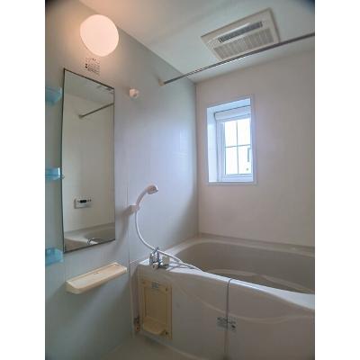 メゾン　デ　ルナクＢ 203【管理NO：1-016095802-02030】 ★家具家電は申し込み後に搬入しますの物件写真4