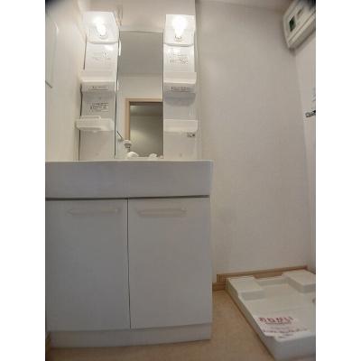 メゾン　デ　ルナクＢ 203【管理NO：1-016095802-02030】 ★家具家電は申し込み後に搬入しますの物件写真6