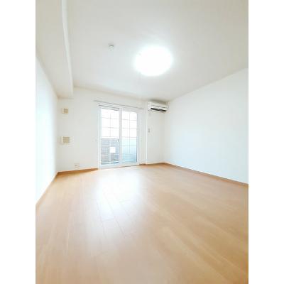 ソレイユＡ 102【管理NO：1-013919201-01020】 ★家具家電は申し込み後に搬入します★の物件写真2