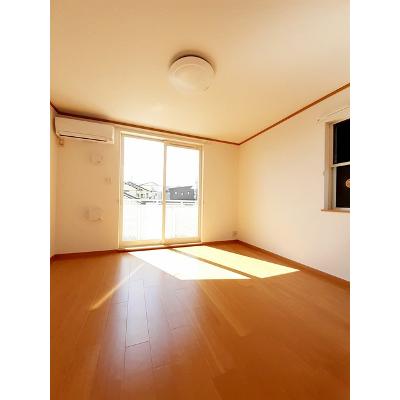 サザンクロス 205【管理NO：1-012693101-02040】 ★家具家電は申し込み後に搬入します 2026年07月下旬入居可能の物件写真2