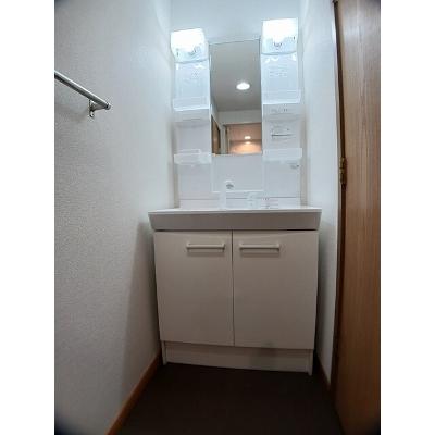 コートヤードⅡ 202【管理NO：1-009639001-02020】 ★家具家電は申し込み後に搬入しますの物件写真6