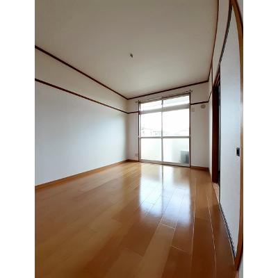 エルディムドミール小林 202【管理NO：1-003792001-02020】 ★家具家電は申し込み後に搬入しますの物件写真2