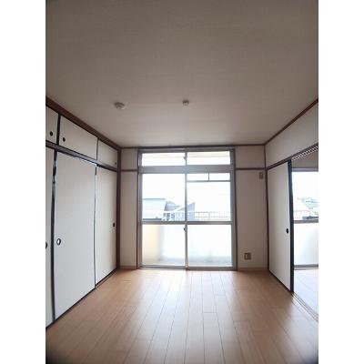 アスライズコーポ 303【管理NO：1-003565401-03030】 ★家具家電は申し込み後に搬入しますの物件写真2
