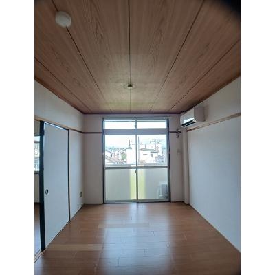 エルディム．月 203【管理NO：1-003514201-02030】 ★家具家電は申し込み後に搬入します★の物件写真2