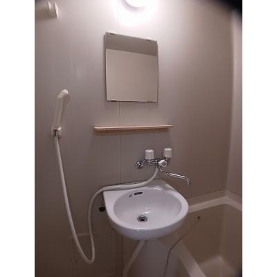 エルディム．月 203【管理NO：1-003514201-02030】 ★家具家電は申し込み後に搬入します★の物件写真6