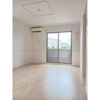ルミエル 102【管理NO：1-023223702-01020】 ★家具家電は申し込み後に搬入しますの物件写真2