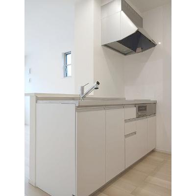ヴィラ　カルディア 201【管理NO：1-028350001-02010】 ★家具家電は申し込み後に搬入しますの物件写真3