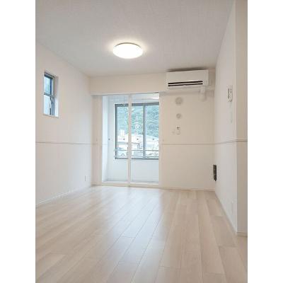 ヴィラ　カルディア 105【管理NO：1-028350001-01040】 ★家具家電は申し込み後に搬入しますの物件写真2