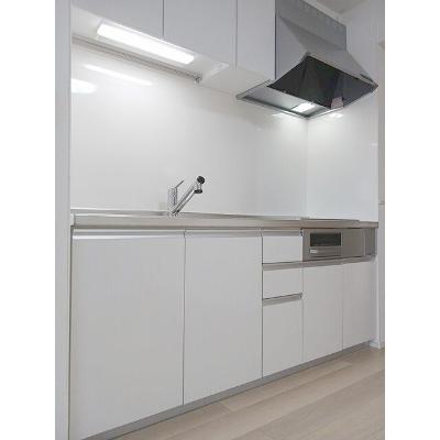 ディオネ 202【管理NO：1-027834501-02020】 ★家具家電は申し込み後に搬入します★の物件写真3