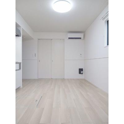 ディオネ 105【管理NO：1-027834501-01040】 ★家具家電は申し込み後に搬入します★の物件写真2