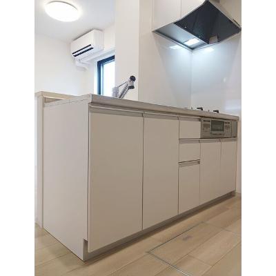ユニヴェール 101【管理NO：1-027309101-01010】 ★家具家電は申し込み後に搬入します★の物件写真3