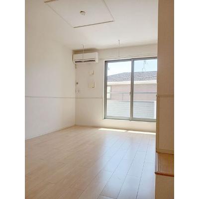 ショコラ 102【管理NO：1-022294601-01020】 ★家具家電は申し込み後に搬入します★の物件写真2