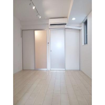 モデルヌタウン 202【管理NO：1-019644801-02020】 ★家具家電は申し込み後に搬入しますの物件写真2